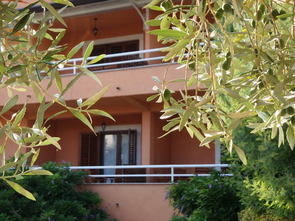 Apartmani Lina Umag Luaran gambar