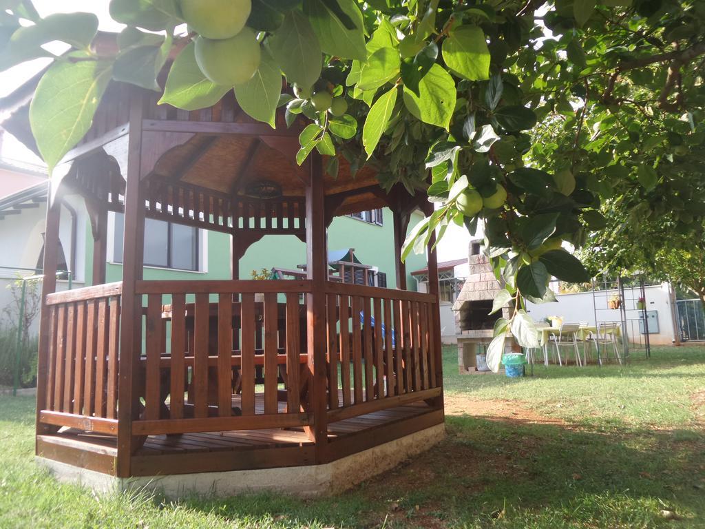 Apartmani Lina Umag Luaran gambar