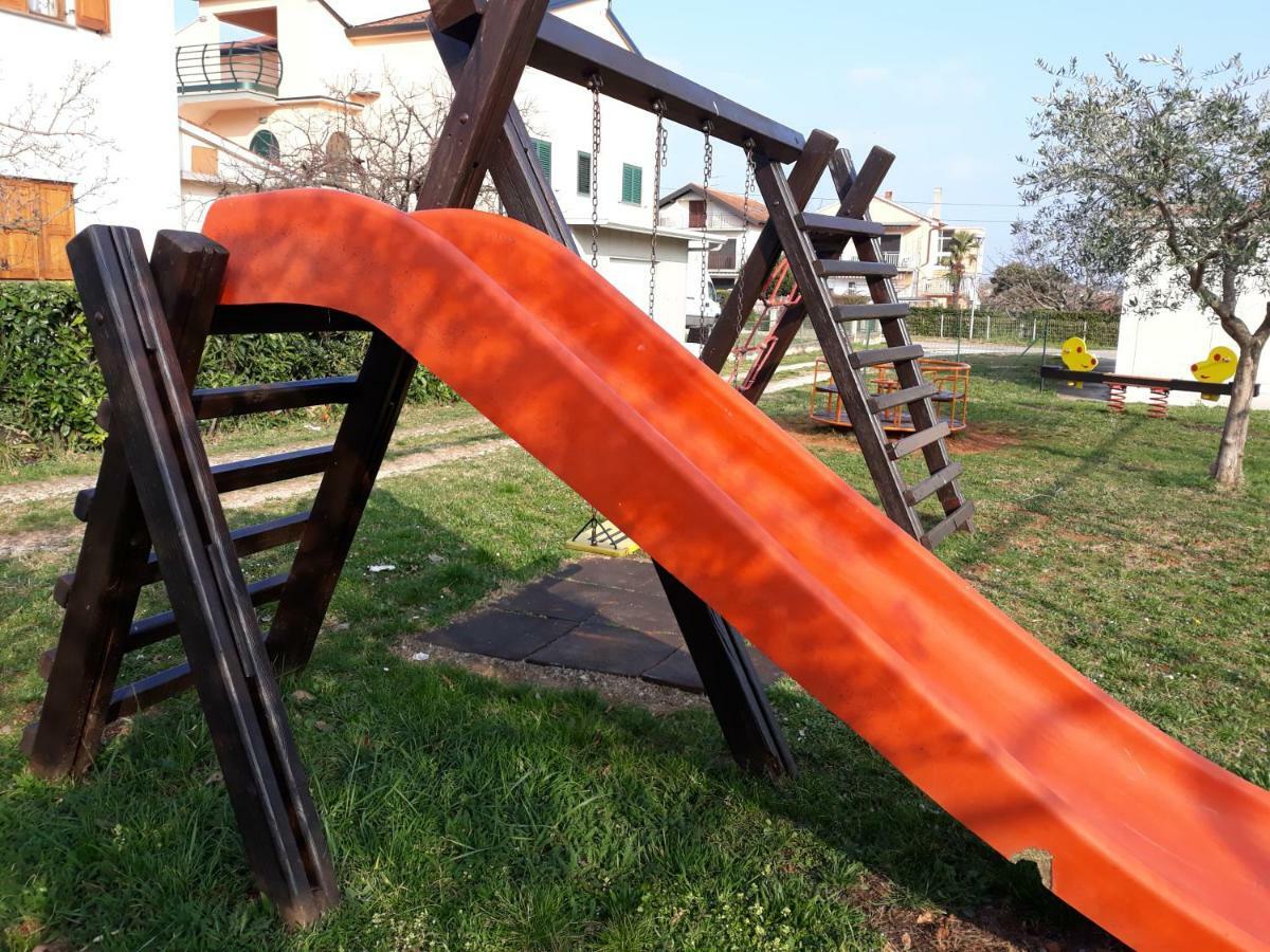 Apartmani Lina Umag Luaran gambar